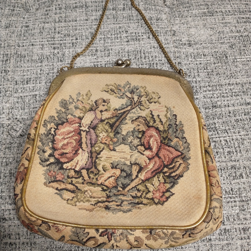 Victorian Tapestry Clutch W/Chain Handle ~ Small Vtg Bag